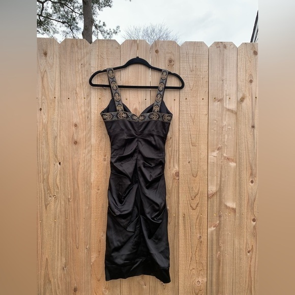 CACHE 2 Black Gold Cocktail Party Body con Dress Stretch Satin Embroidered - Picture 4 of 6